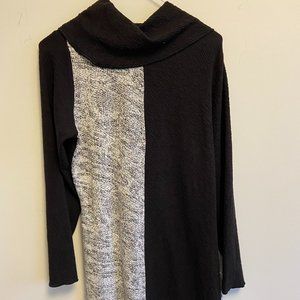 NEW - Parsely & Sage Tunic , Size Small